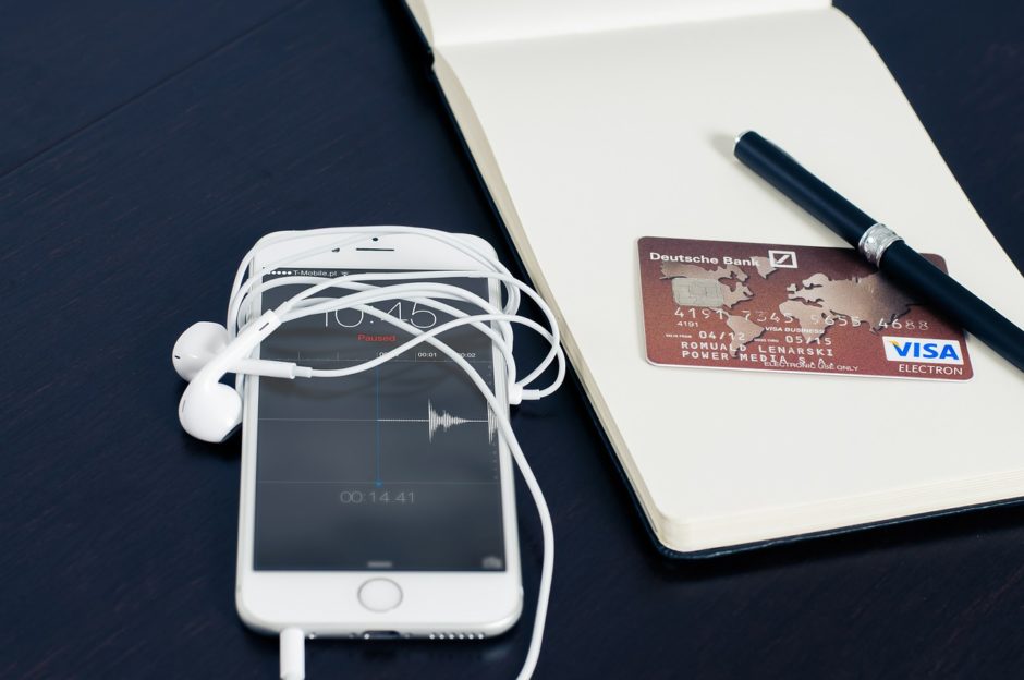 Opérations bancaires avec Iphone