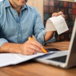 Investir dans un ETF : pourquoi consulter un comparatif ? Investir dans un ETF : pourquoi consulter un comparatif ?