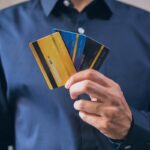Payer avec une fausse carte bancaire : quels sont les risques et les conséquences ?